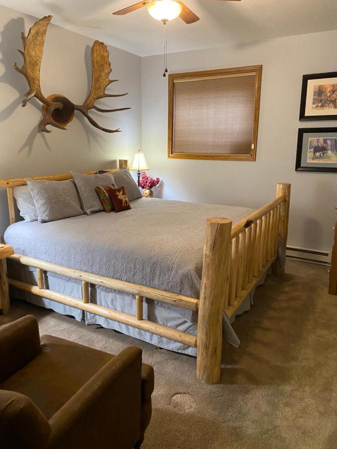 Two Bears Inn Bed & Breakfast Red Lodge Dış mekan fotoğraf