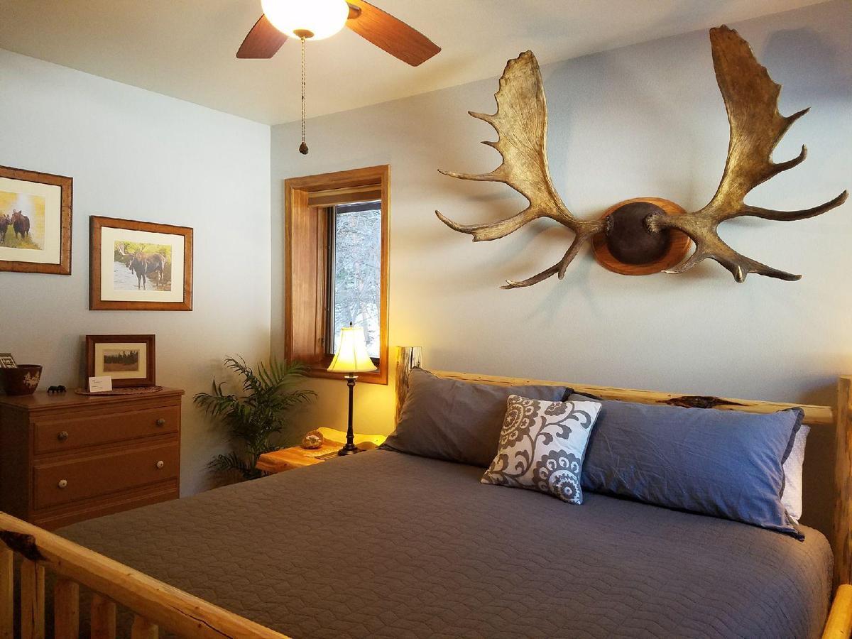 Two Bears Inn Bed & Breakfast Red Lodge Dış mekan fotoğraf